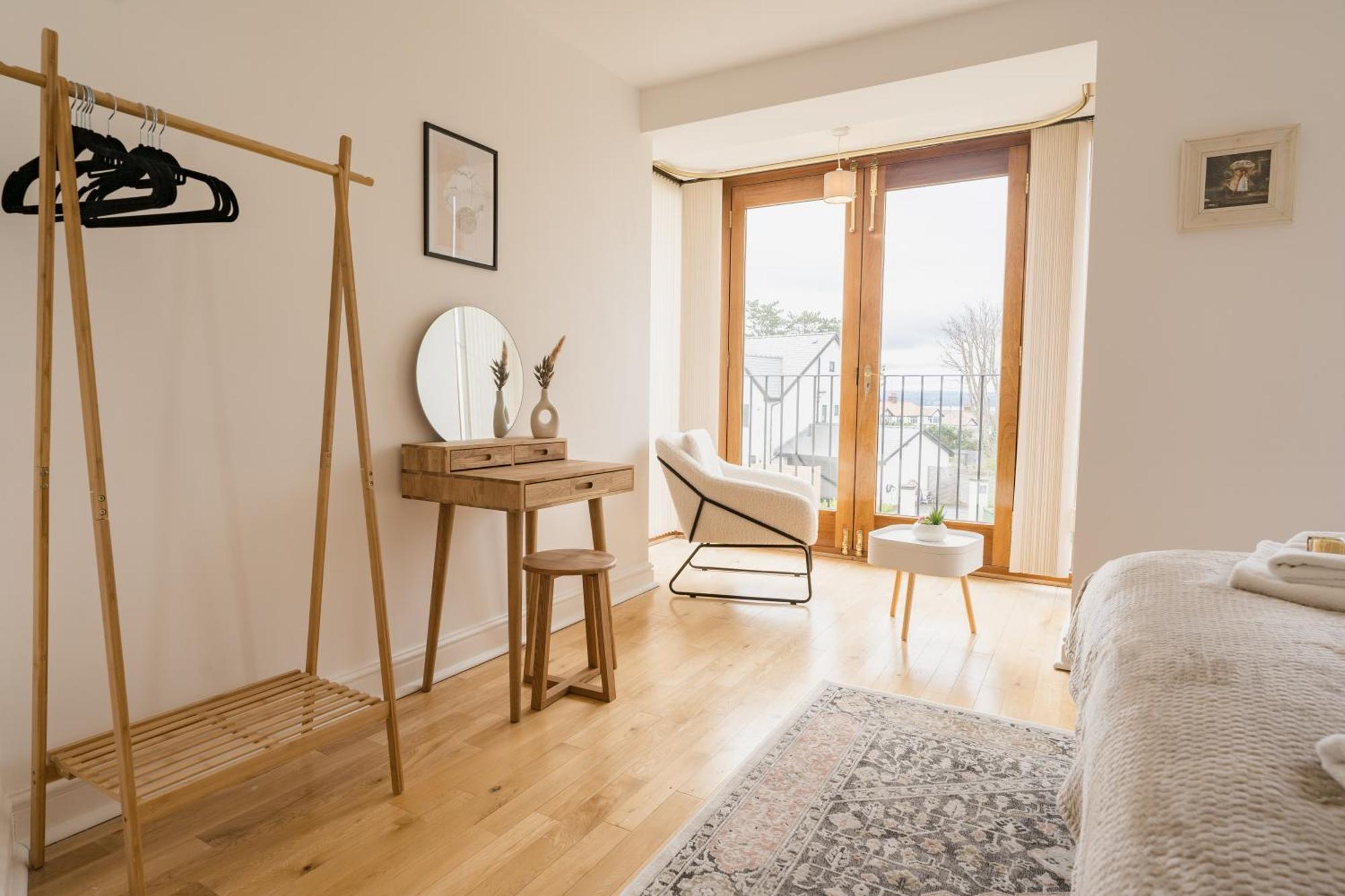 Beautifully Done 5 Bed Barn Conversion In Heswall - Sleeps Up To 10 Ngoại thất bức ảnh