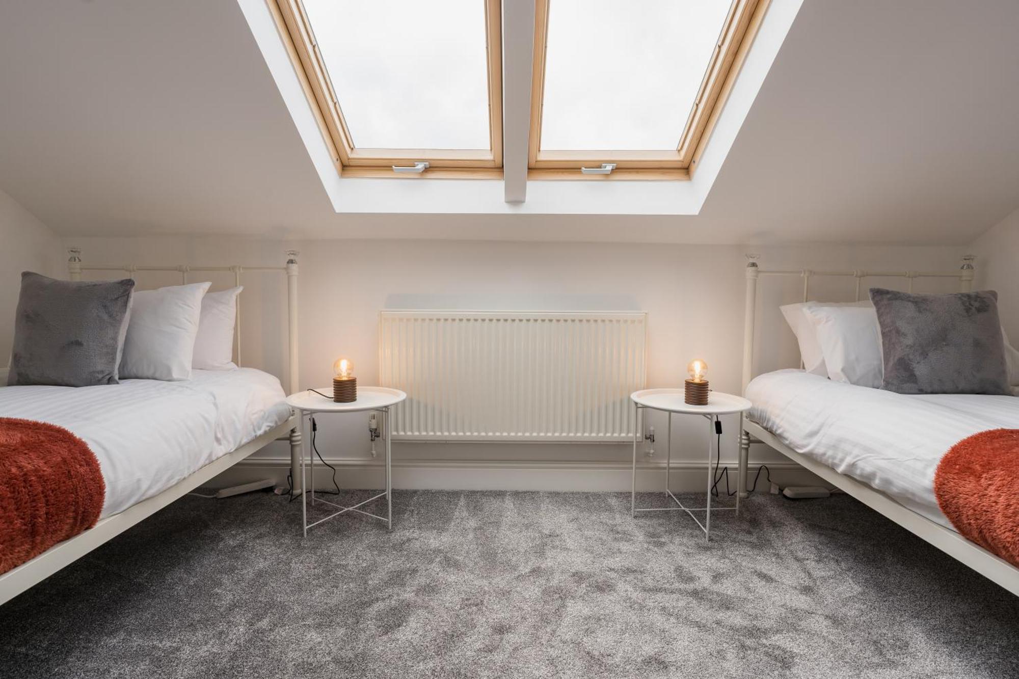 Beautifully Done 5 Bed Barn Conversion In Heswall - Sleeps Up To 10 Ngoại thất bức ảnh